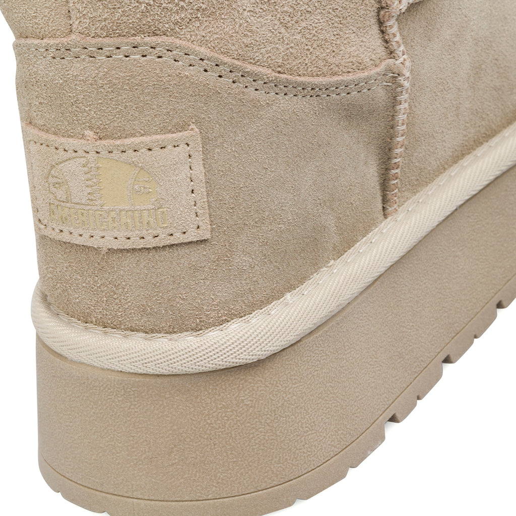 Stivaletti imbottiti da donna beige in pelle scamosciata con suola platform Americanino