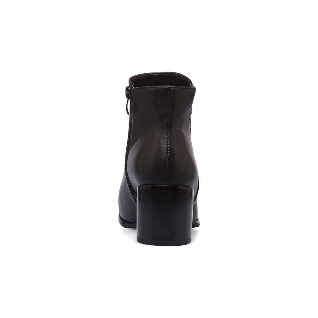 Stivaletti neri da donna con tacco 6 cm e borchie Lora Ferres