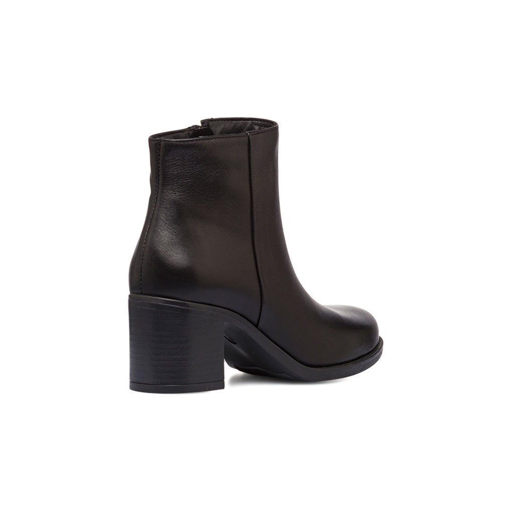 Stivaletti con tacco 6,5 cm da donna neri in pelle P Essentials