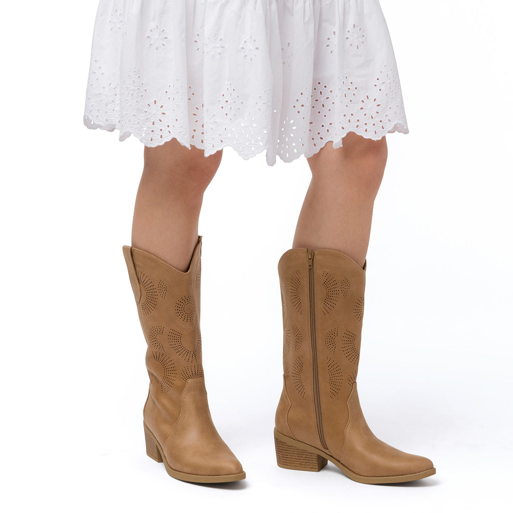 Stivali texani Camperos Beige da Donna con dettagli traforati Swish Jeans