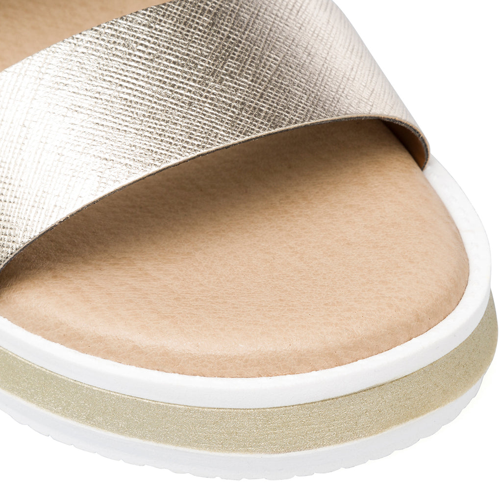 Sandali da donna bianchi e platino con zeppa 4,5 cm P Soft