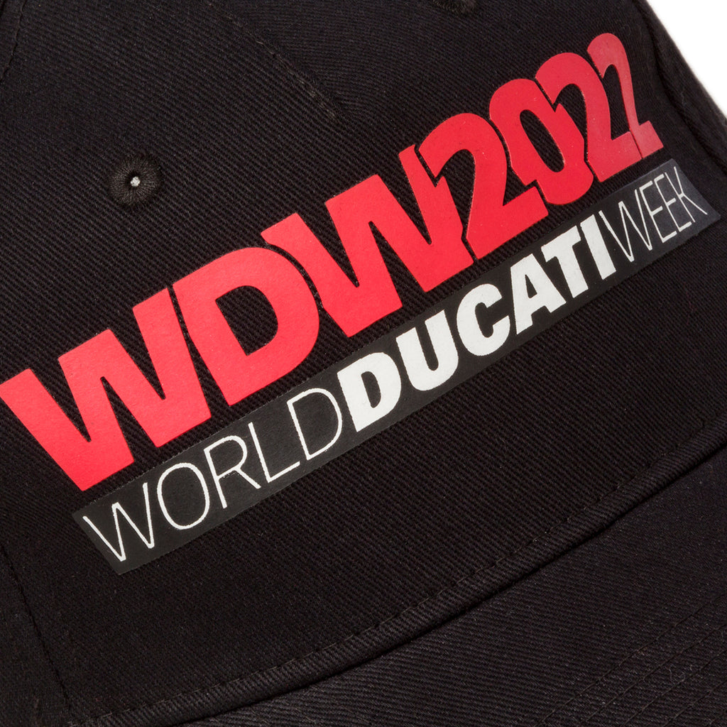 Cappellino nero con logo World Ducati Week 2022