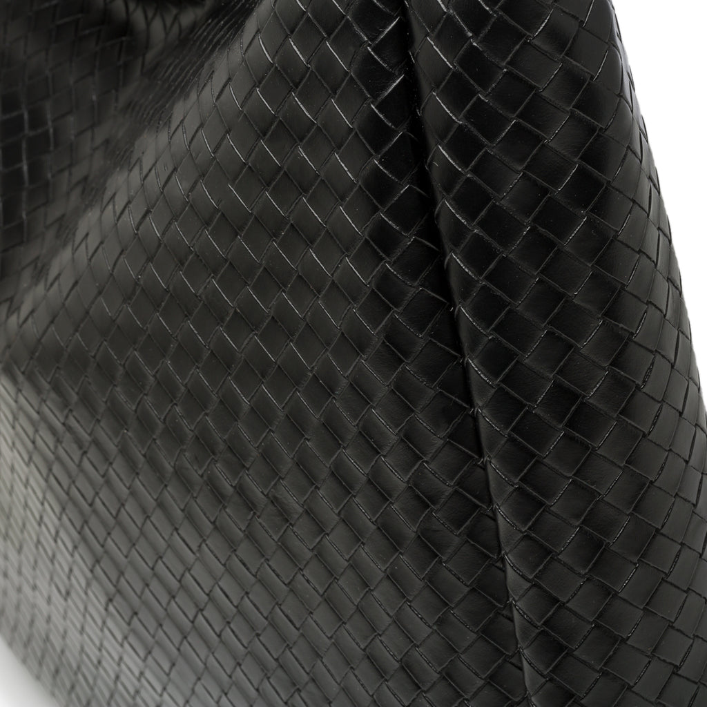 Borsa a spalla nera in similpelle intrecciata Lora Ferres