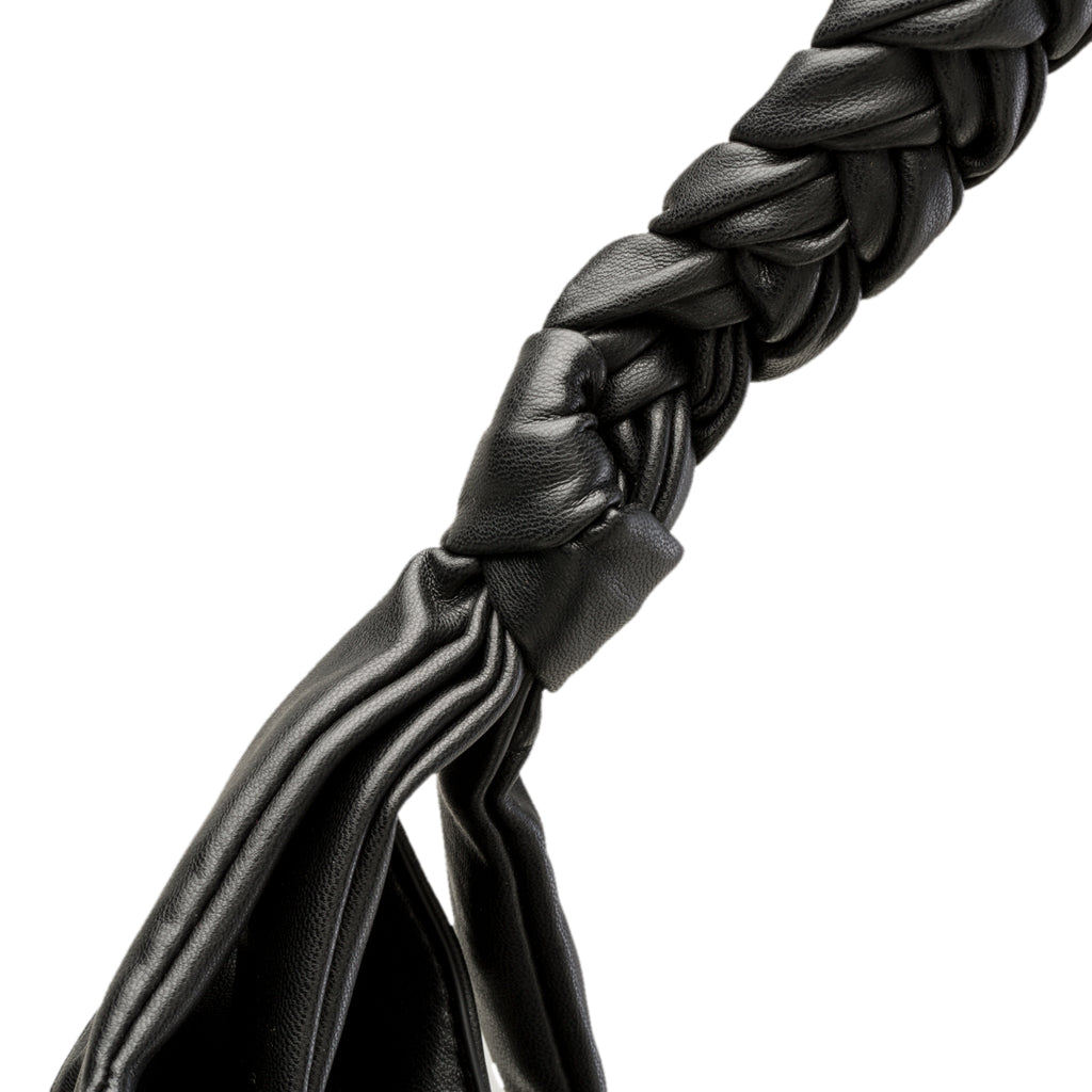 Borsa a spalla nera effetto trapuntato Lora Ferres