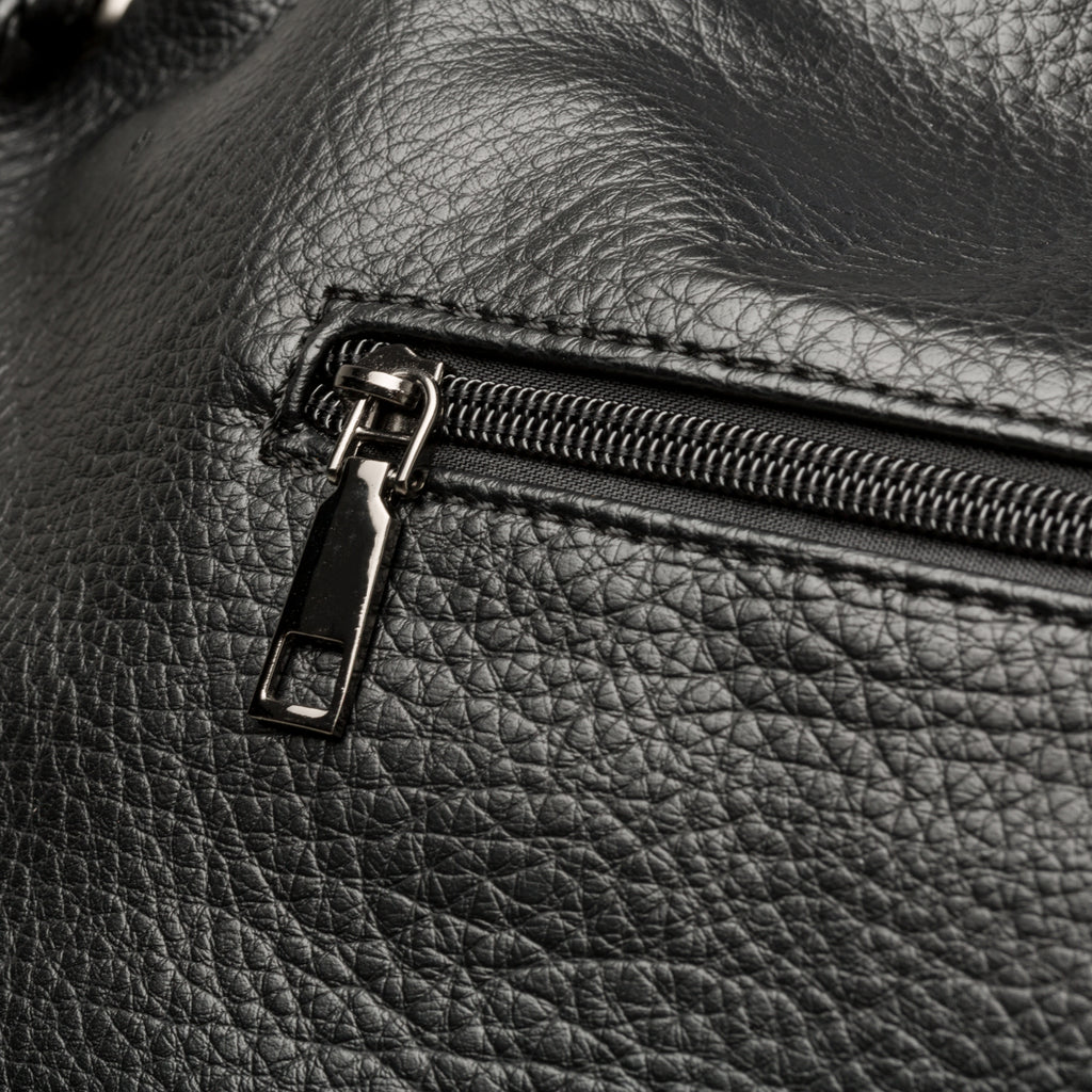 Borsa a spalla nera con manico arricciato Lora Ferres