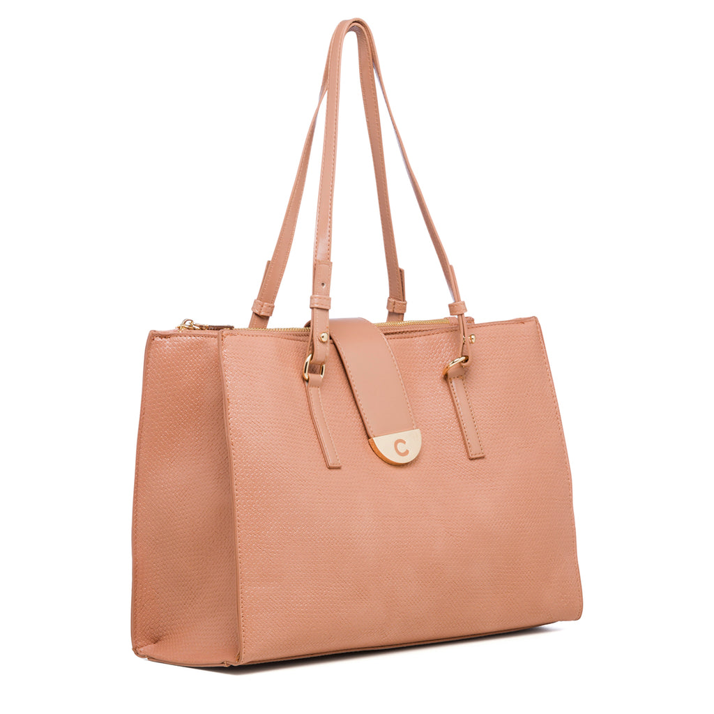 Borsa a spalla color nude con logo in metallo Carrera Jeans Annalise