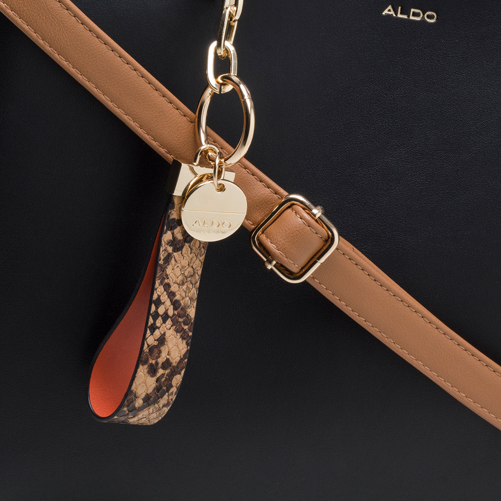 Borsa a spalla nera da donna con portachiavi ALDO Waviel