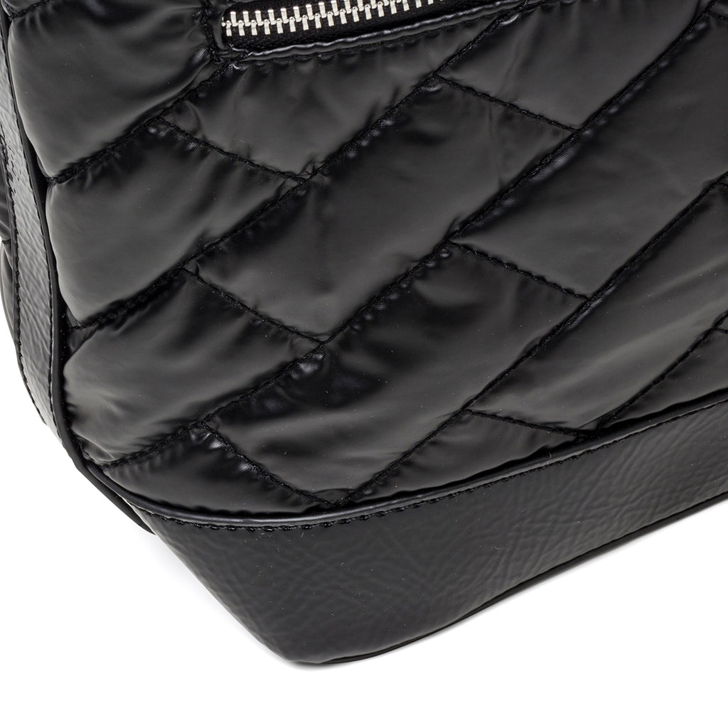 Borsa a spalla nera trapuntata da donna Romeo Gigli Milano Reagan