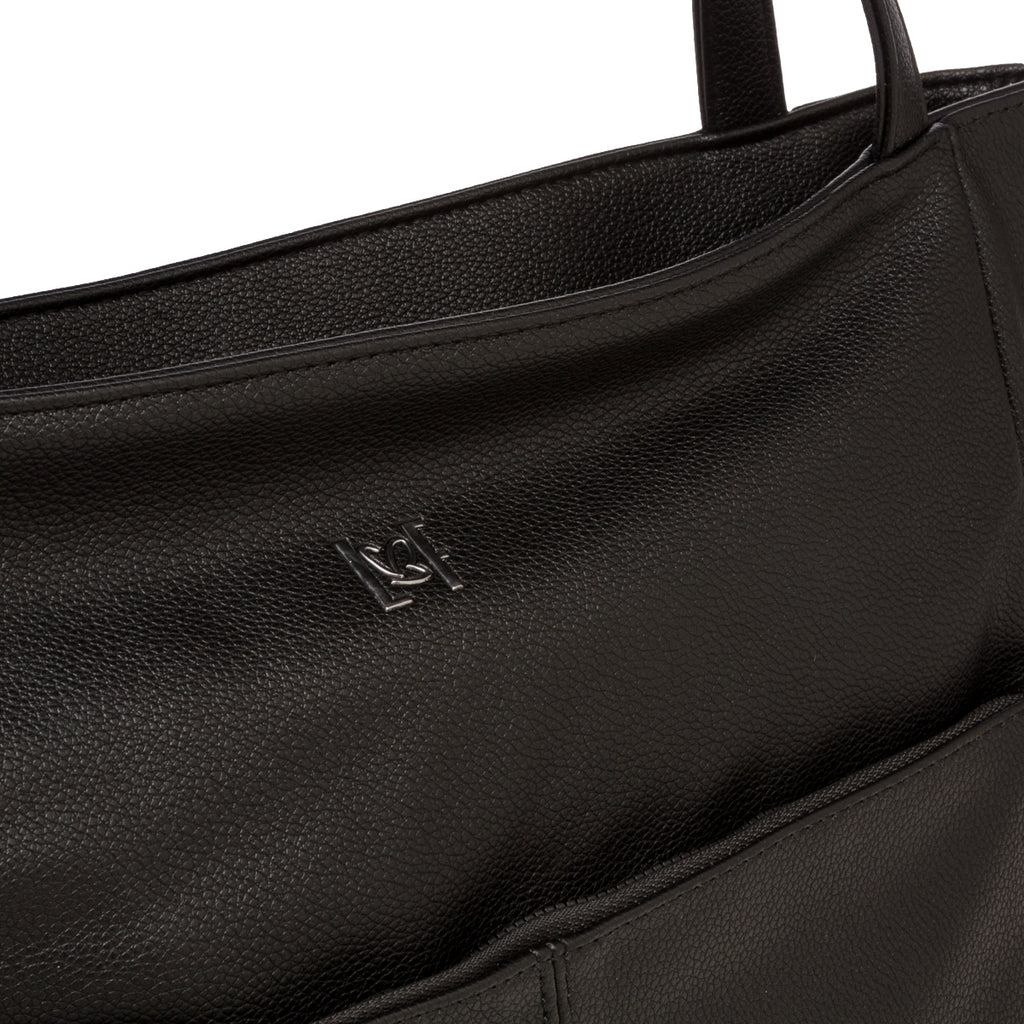 Borsa a tracolla nera da donna con tasche esterne Lora Ferres