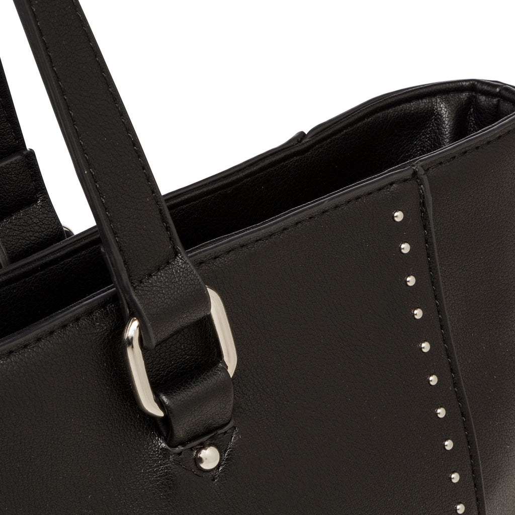 Borsa a spalla nera da donna con borchiette Carriera Allie