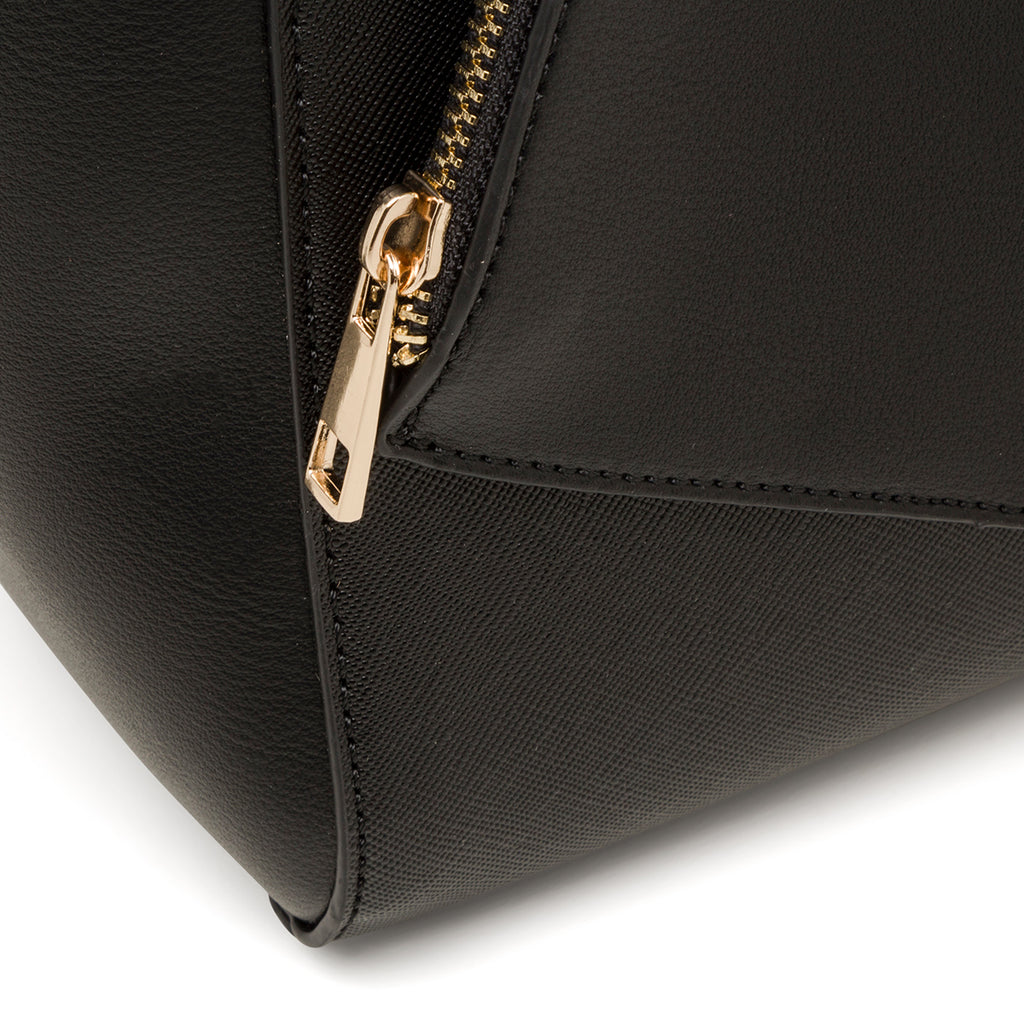 Borsa a spalla da donna nera con portamonete Lora Ferres