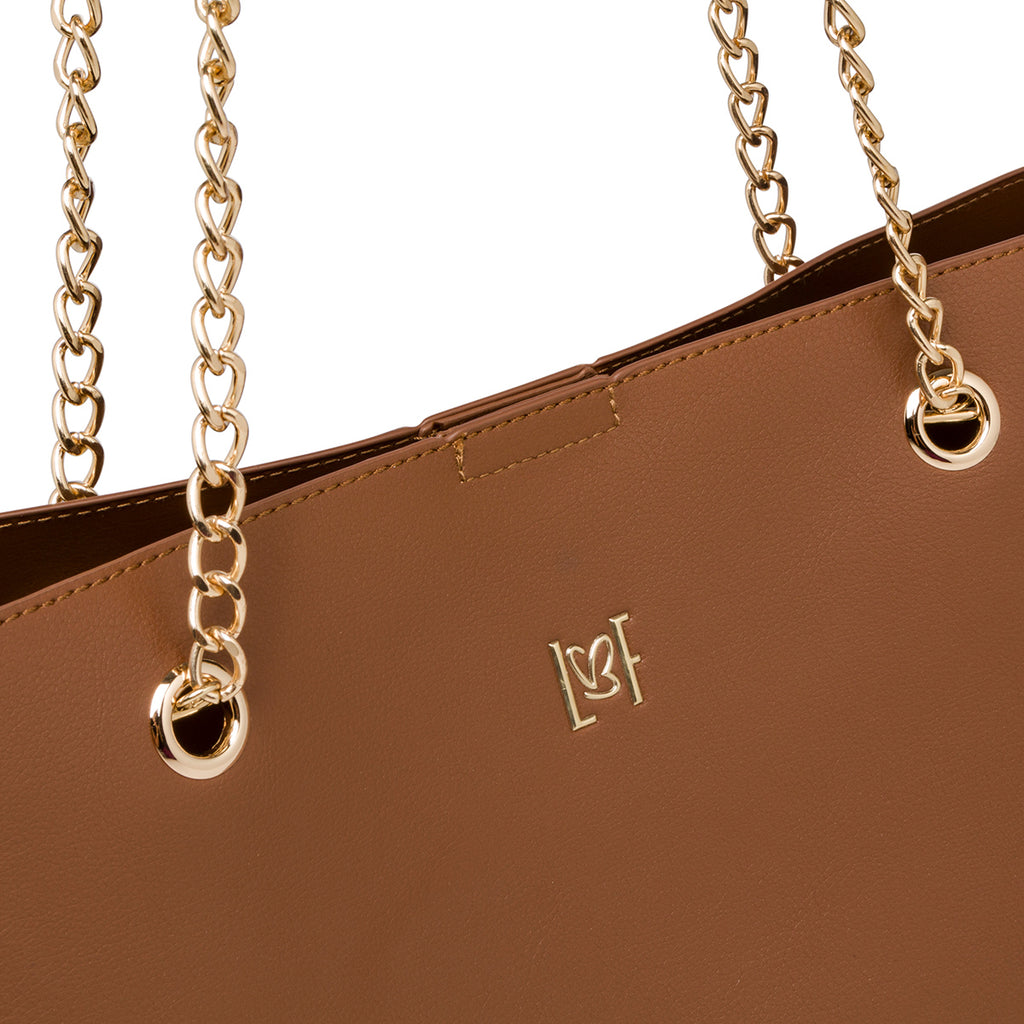 Borsa a spalla da donna marrone con manici a catena Lora Ferres