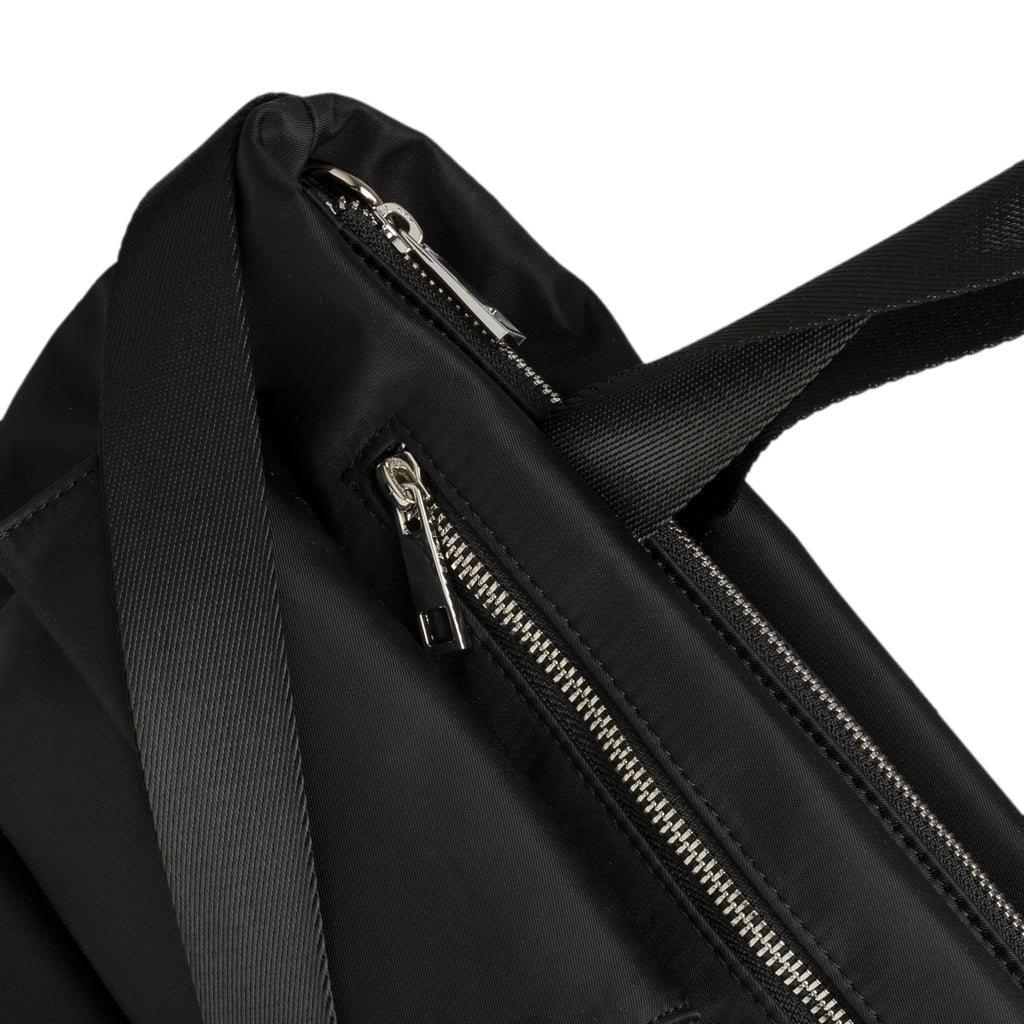 Borsa a mano nera con tasche esterne Lora Ferres