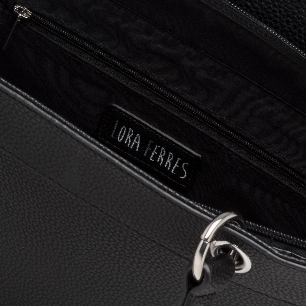 Borsa a mano nera in similpelle martellata Lora Ferres