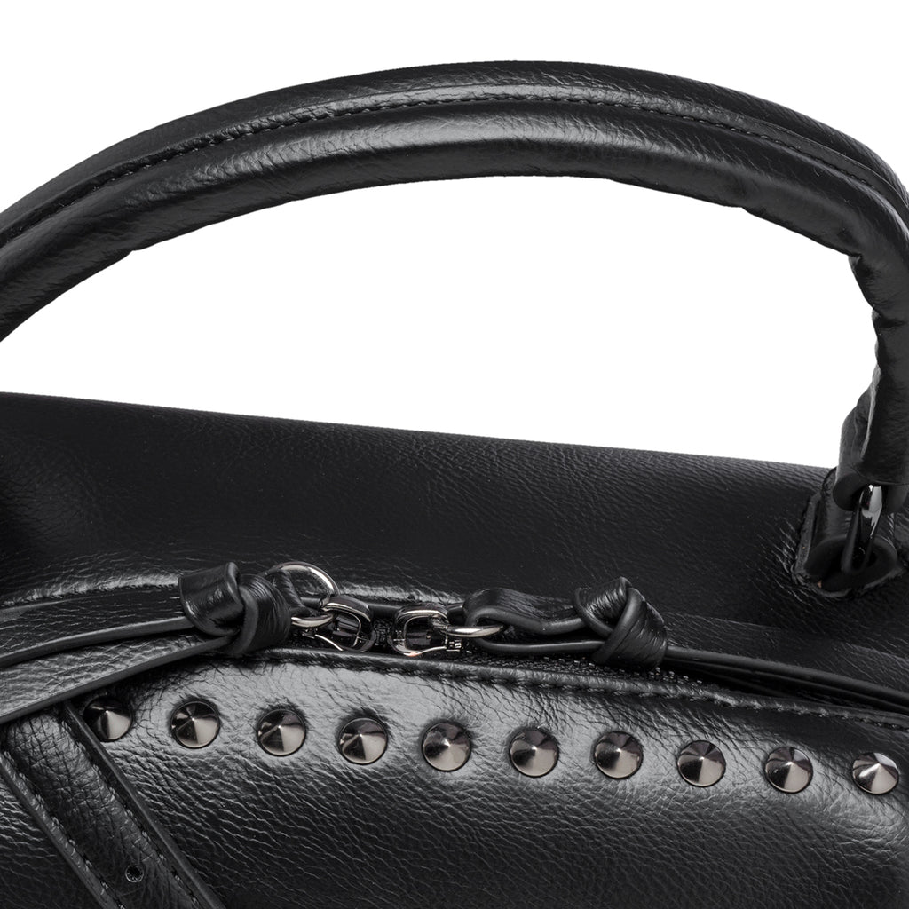 Borsa a mano nera con borchie in metallo Lora Ferres