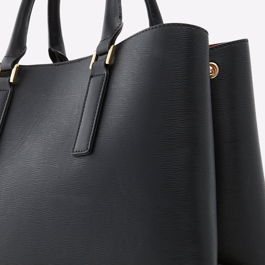 Borsa a mano nera con lucchetto ALDO Areawiel