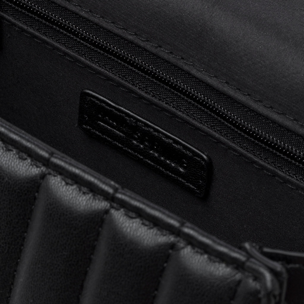 Borsa a mano nera in pelle vegana trapuntata Call It Spring Victoire