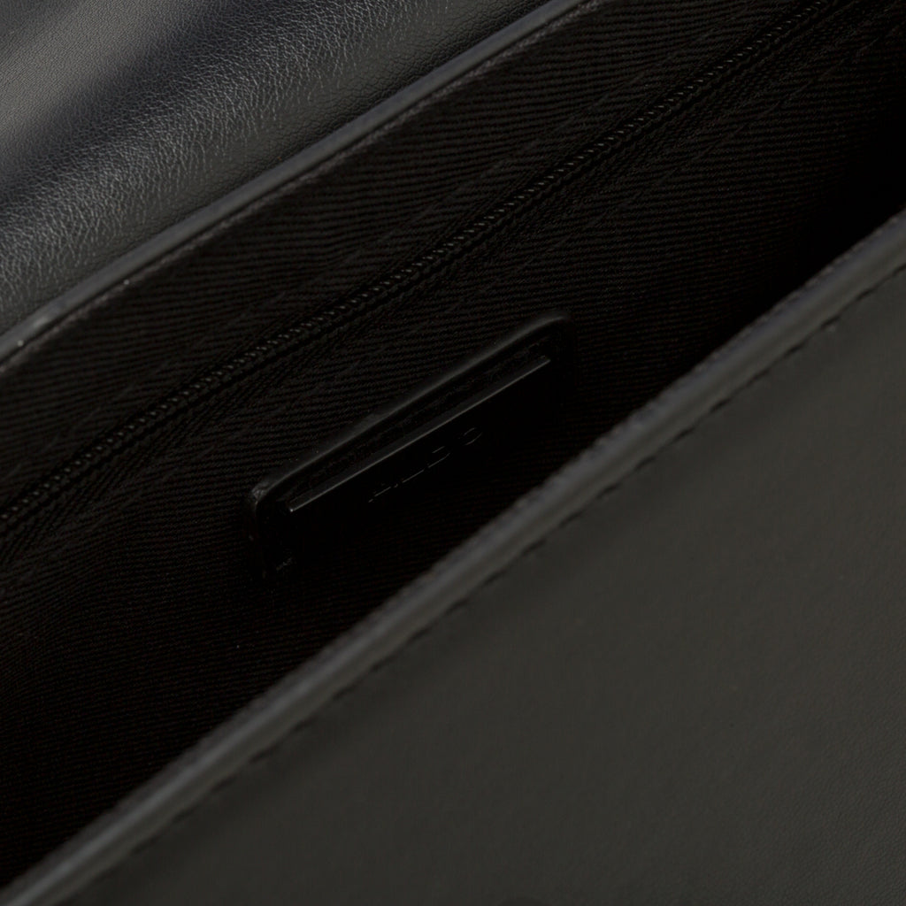 Borsa a mano nera trapuntata da donna ALDO Tranquil