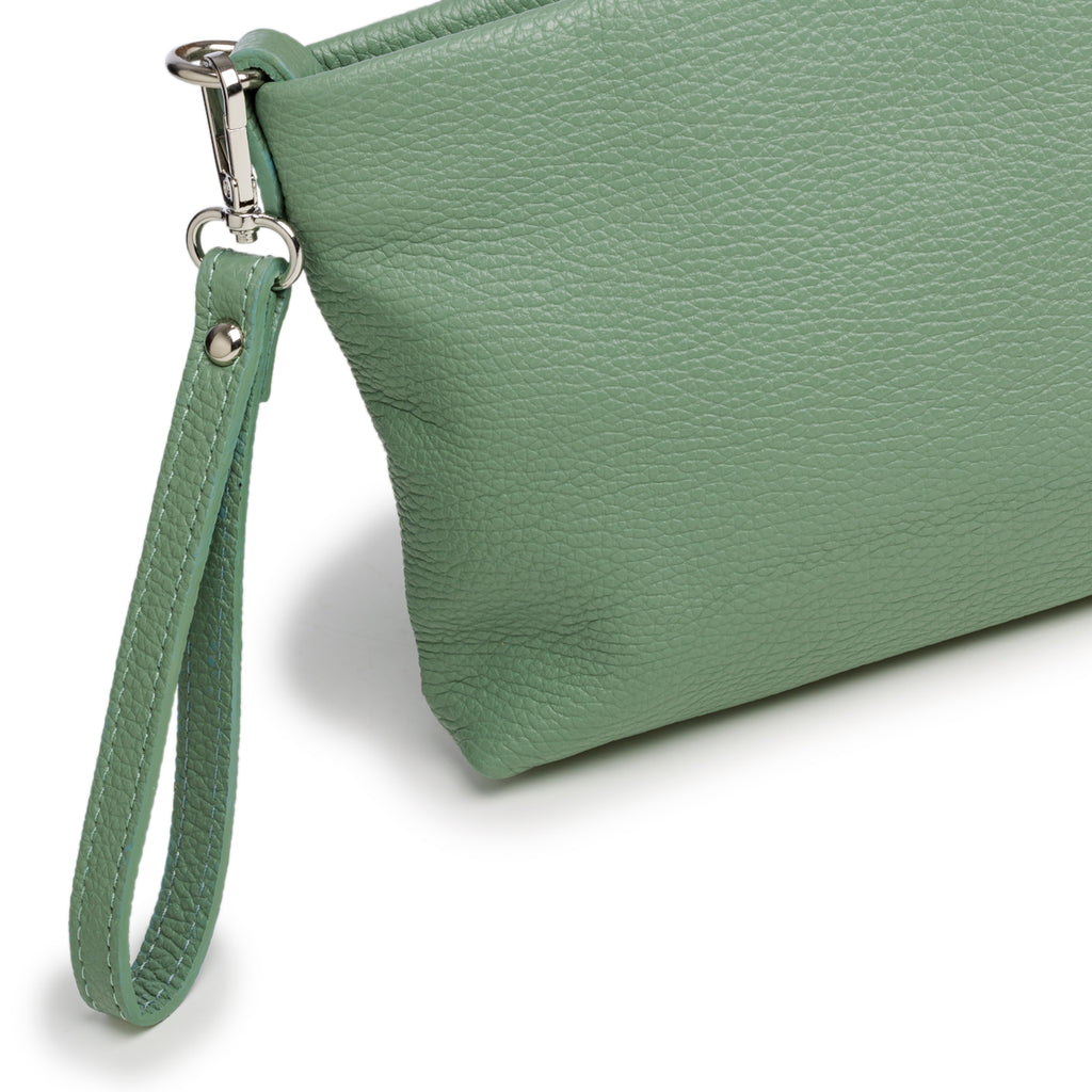 Borsa verde in pelle martellata con tracolla in metallo Primopiano