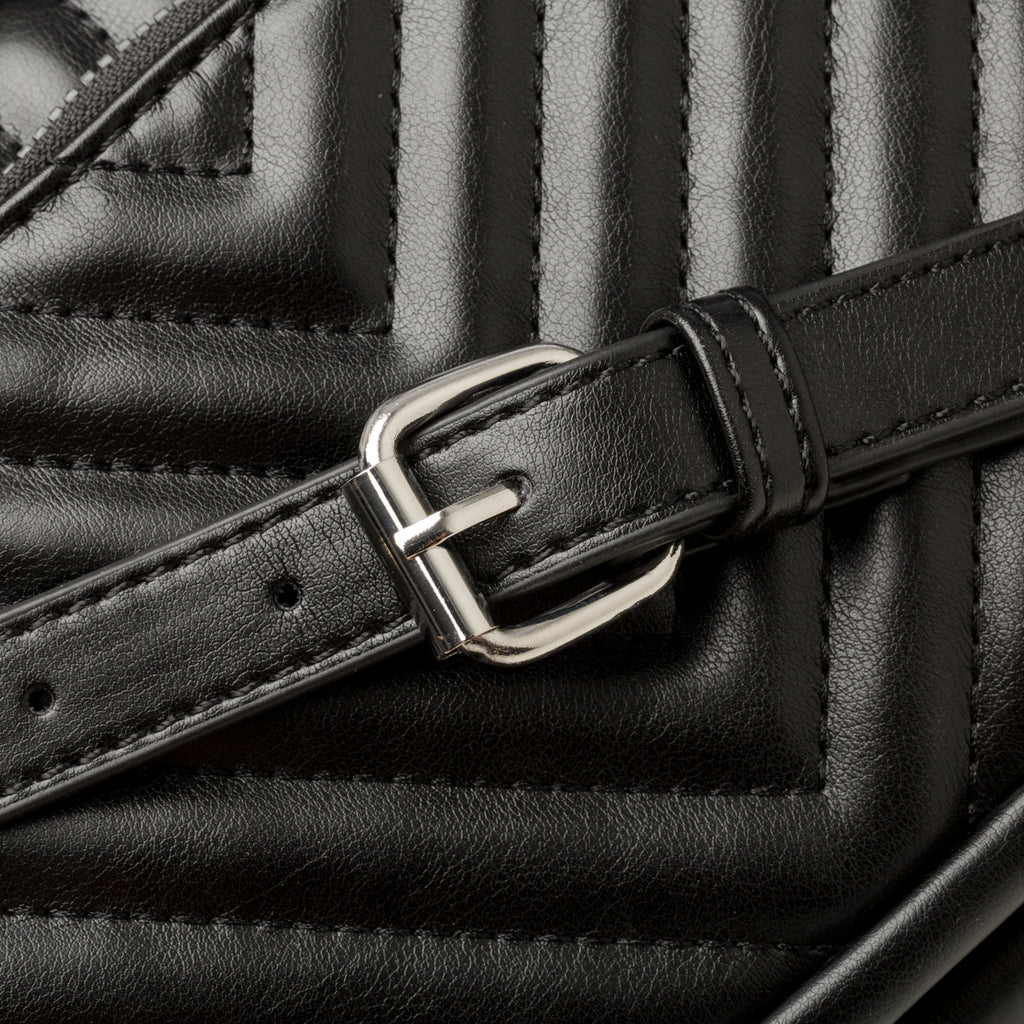 Borsa a tracolla nera effetto trapuntato Lora Ferres