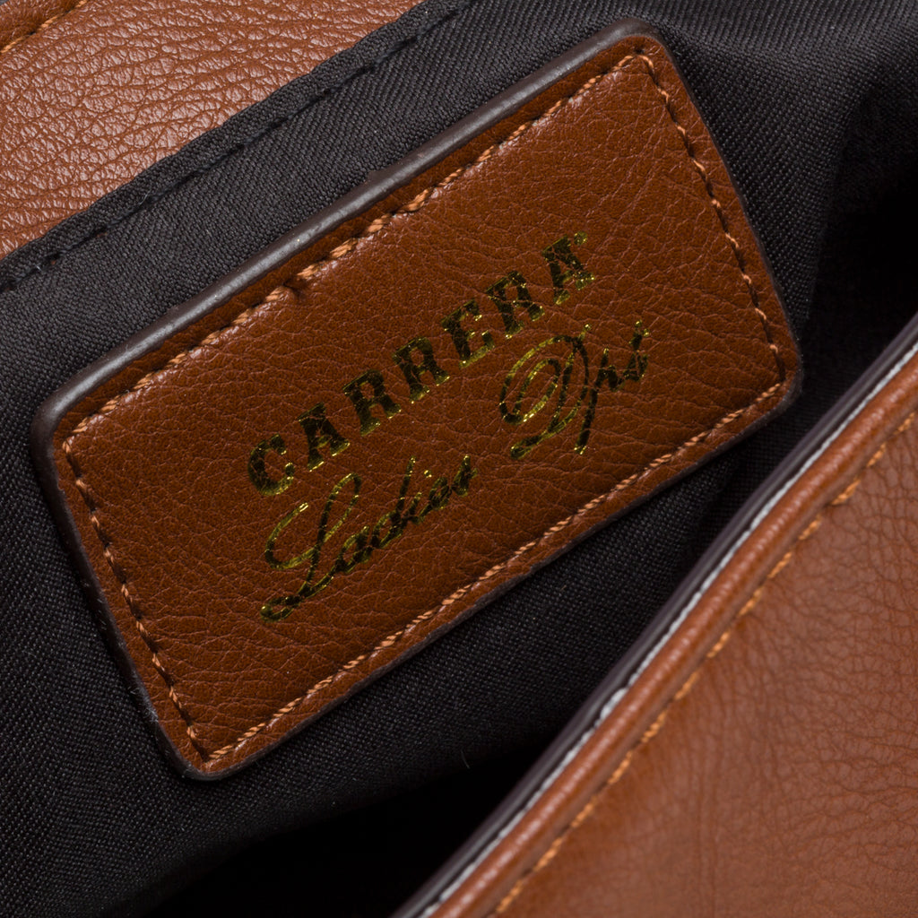 Borsa a tracolla marrone con chiusura ad incastro Carrera Jeans Aura