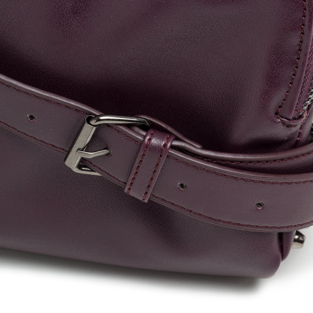 Borsa a tracolla viola con borchie Carrera Jeans Evelyn