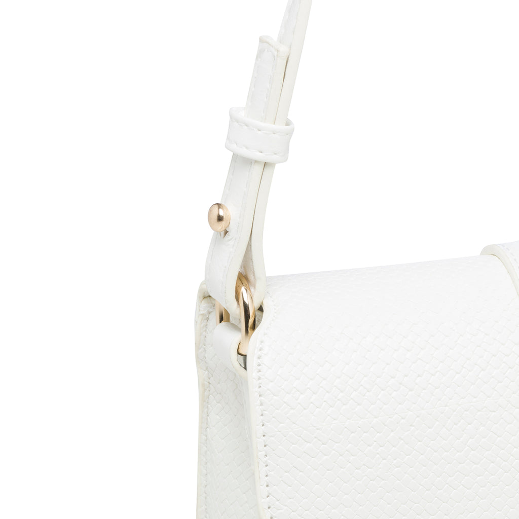 Borsa a tracolla bianca effetto intrecciato Carrera Jeans Annalise