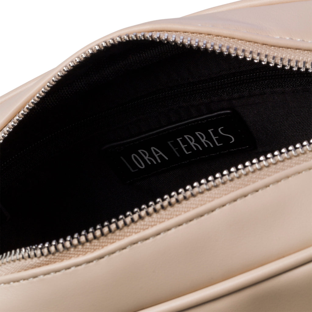 Borsa nude da donna con tracolla lunga argento Lora Ferres