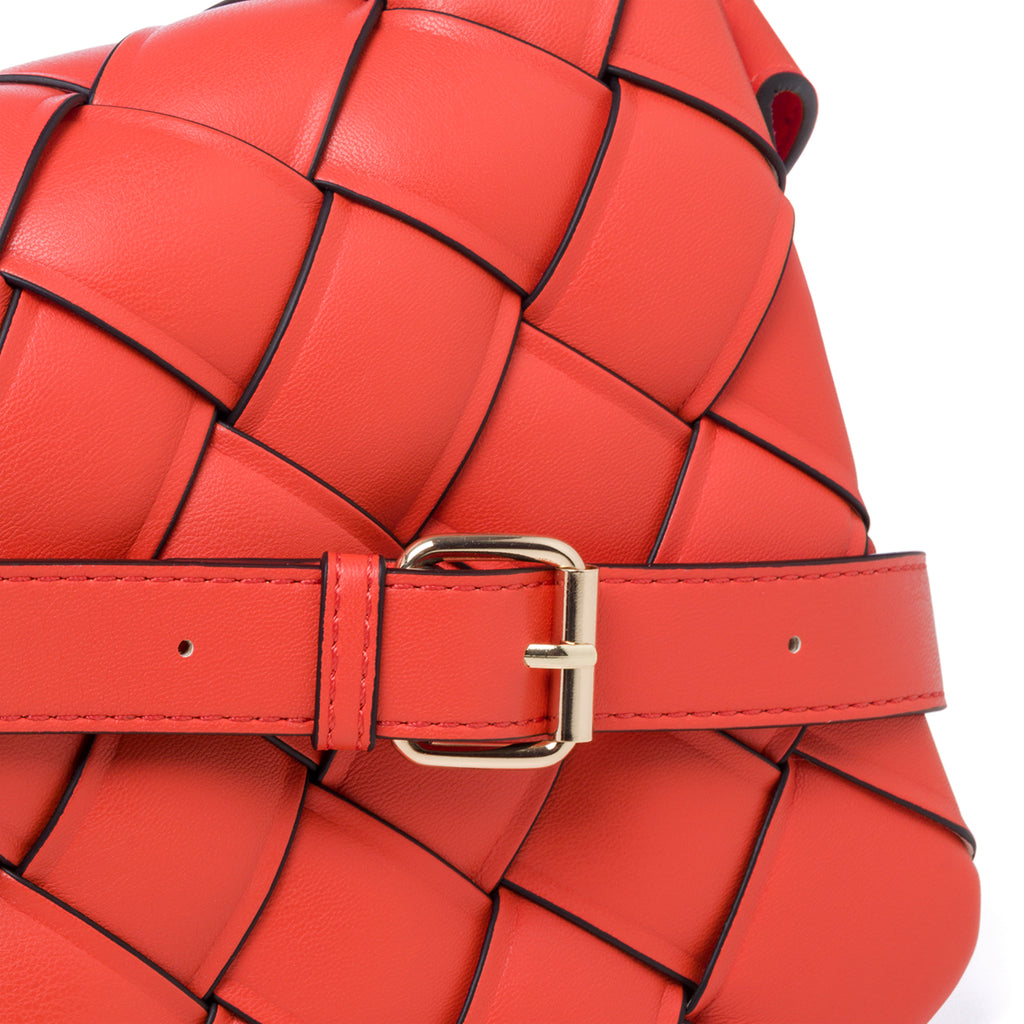 Borsa a tracolla arancione in pelle vegana effetto intrecciato Call It Spring Crisscross