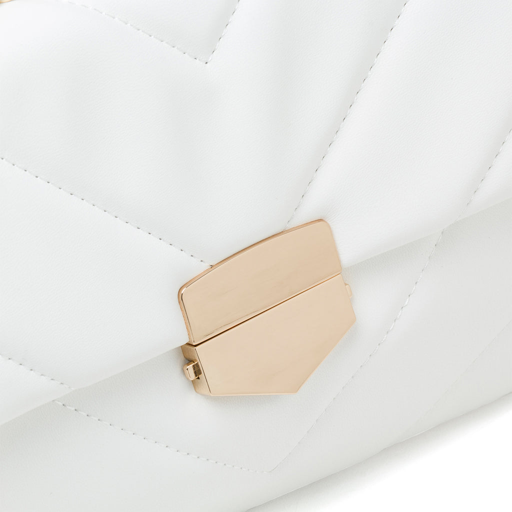 Borsa a tracolla bianca in pelle vegana trapuntata Call It Spring Millaa