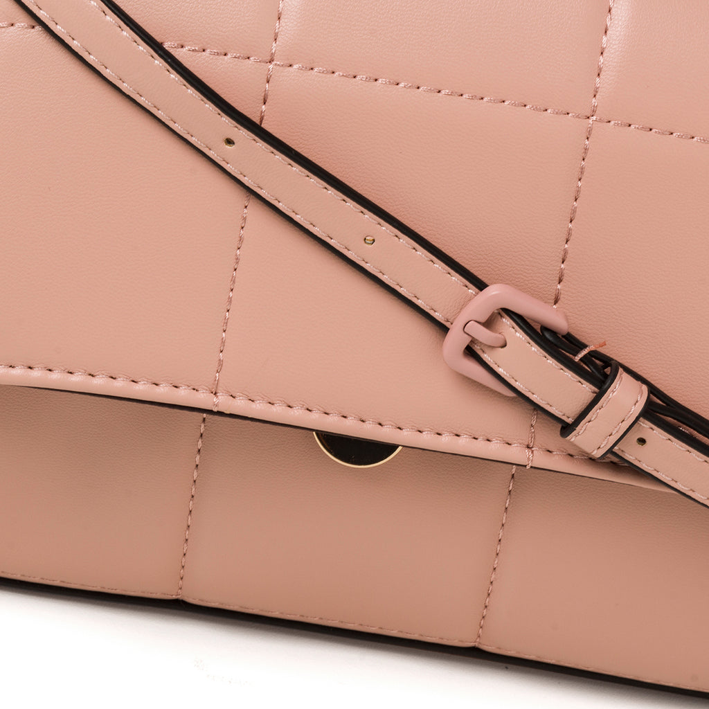 Borsa a tracolla rosa da donna in pelle vegana trapuntata Call It Spring Dariah