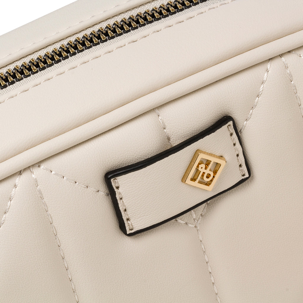 Borsa a tracolla bianca da donna in pelle vegana trapuntata Call It Spring Opall