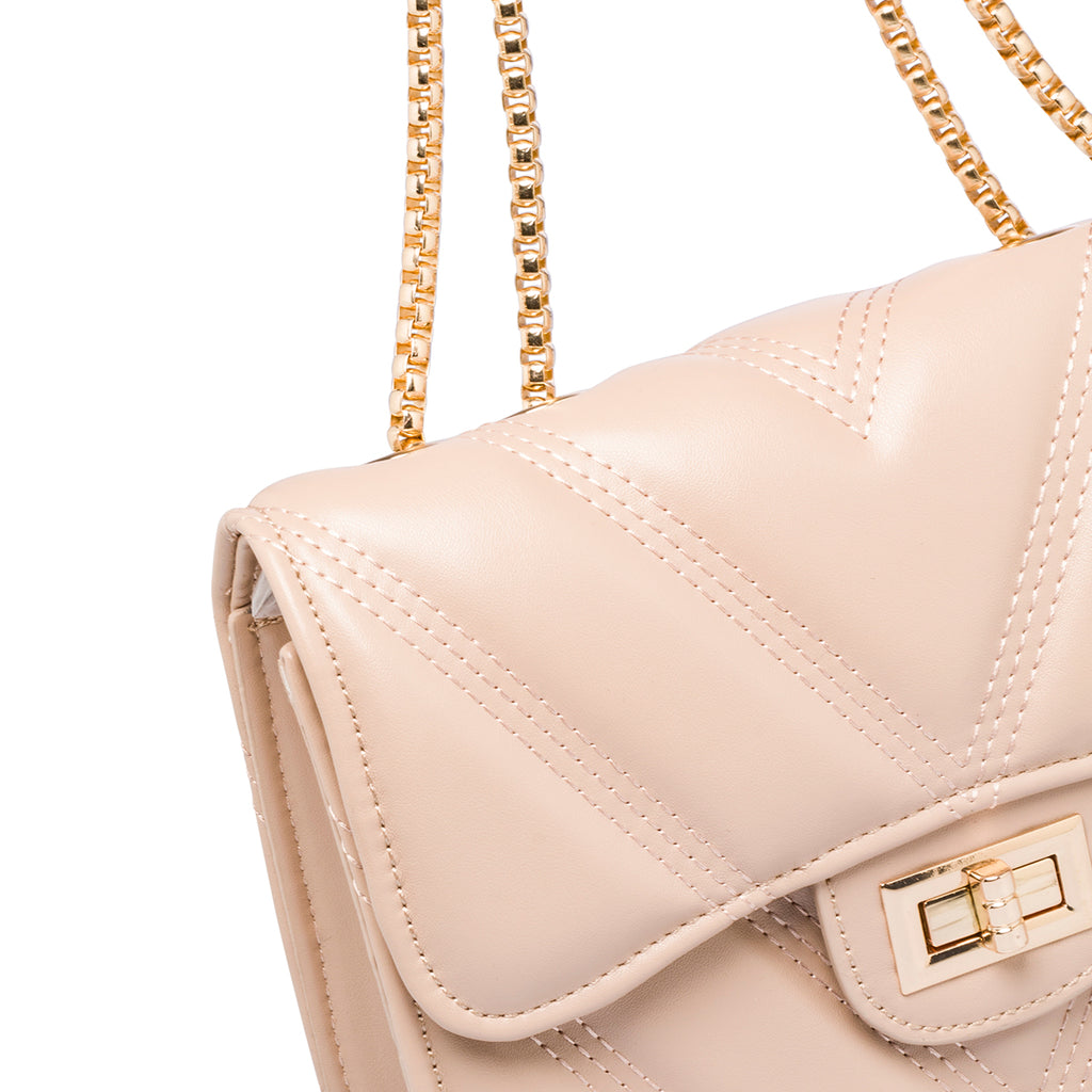 Borsa trapuntata nude da donna con tracolla a catena Lora Ferres