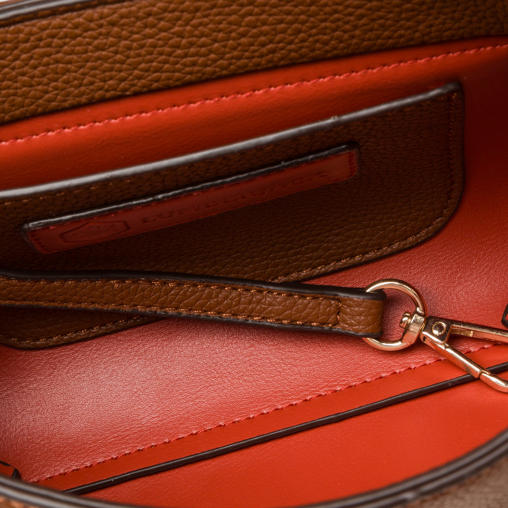 Borsa a tracolla marrone da donna con chiusura a bottone Lumberjack Diana