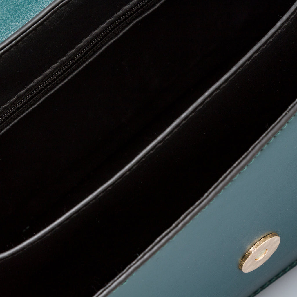 Borse a tracolla verde da donna con morsetto dorato Lora Ferres