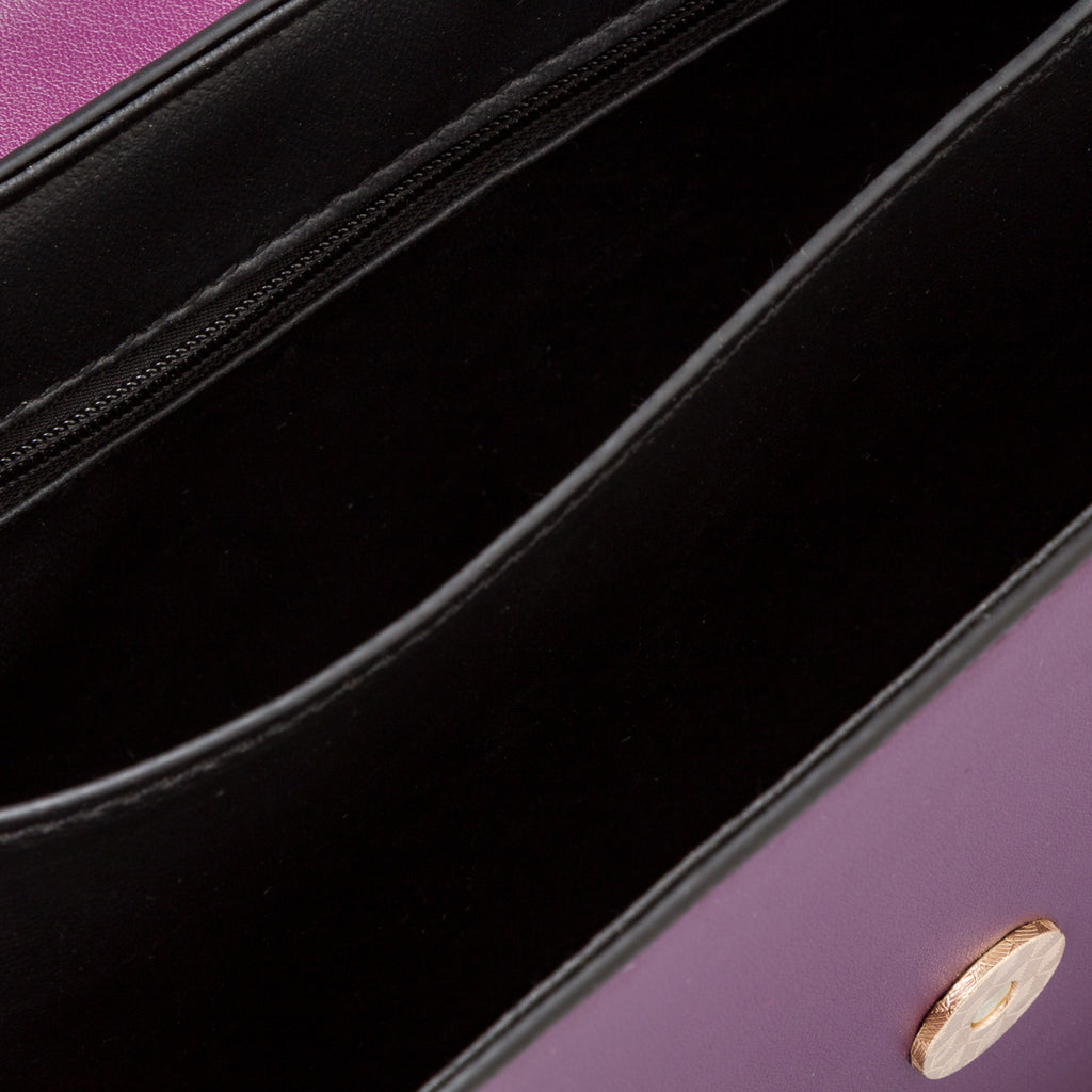 Borsa a tracolla viola da donna con morsetto dorato Lora Ferres