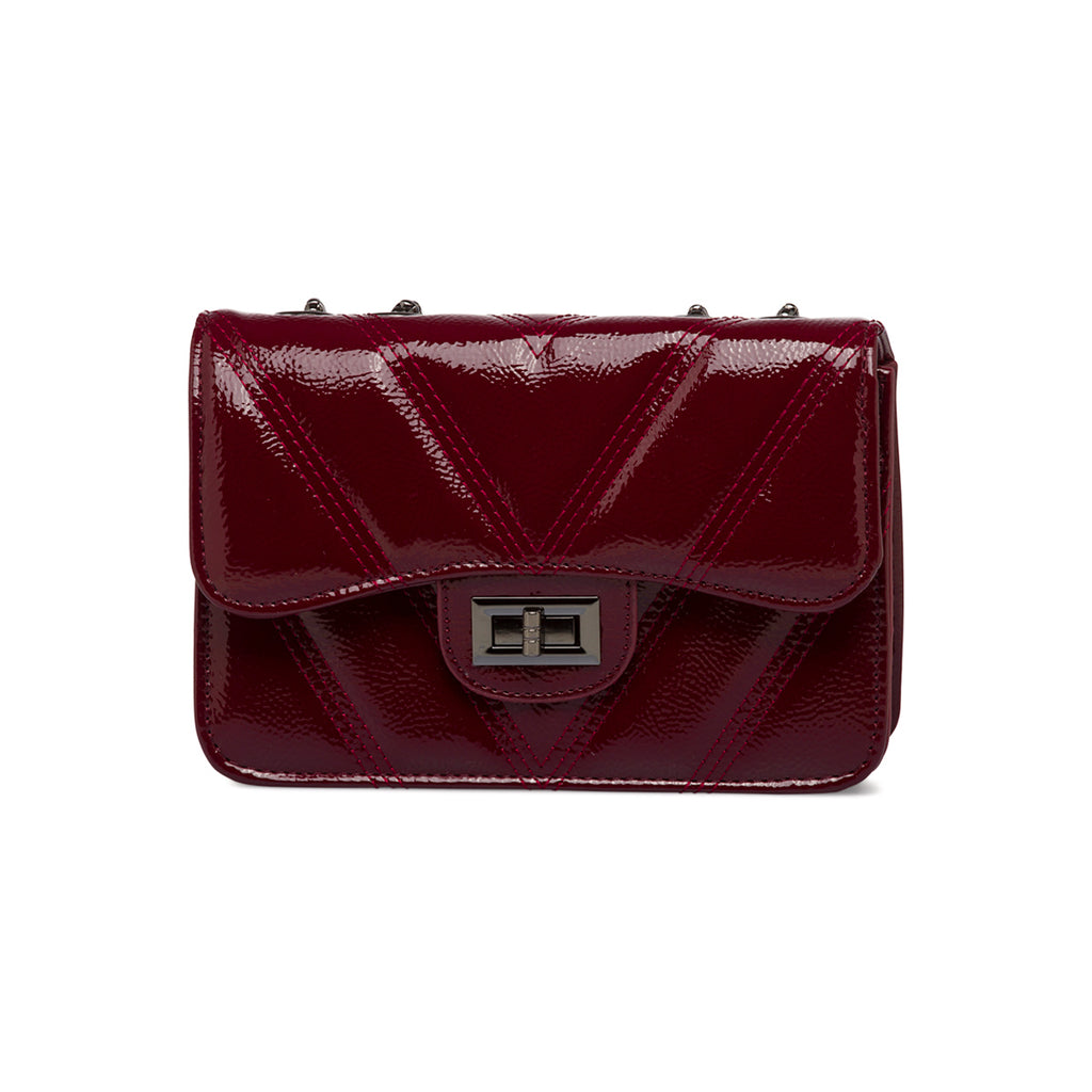 Borsa a tracolla bordeaux effetto vernice da donna Lora Ferres
