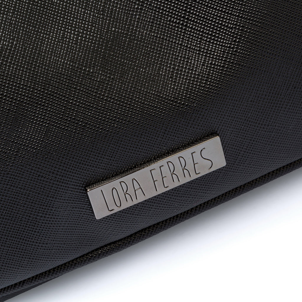 Borsa nera da donna con tracolla a catena lora Ferres