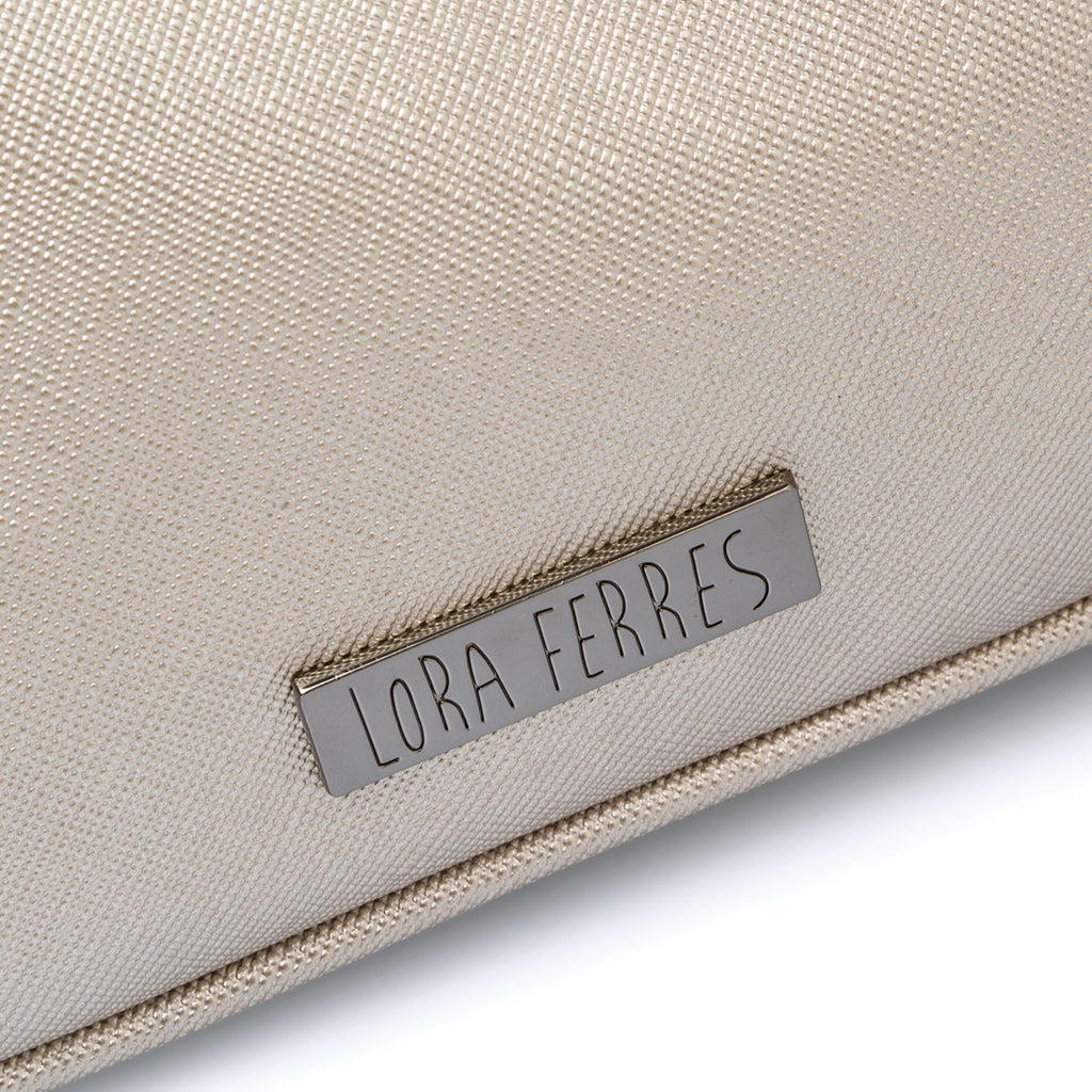 Borsa argento da donna con tracolla a catena lora Ferres