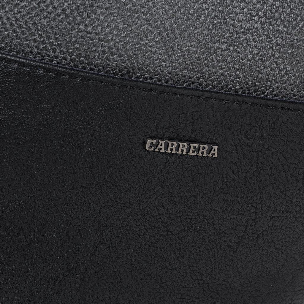 Borsello nero da uomo con logo in metallo Carrera Jeans Oliver