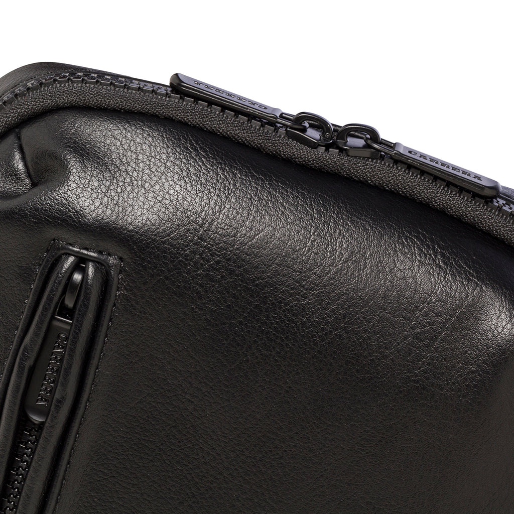 Borsello nero con patch logo Carrera Jeans Tyler
