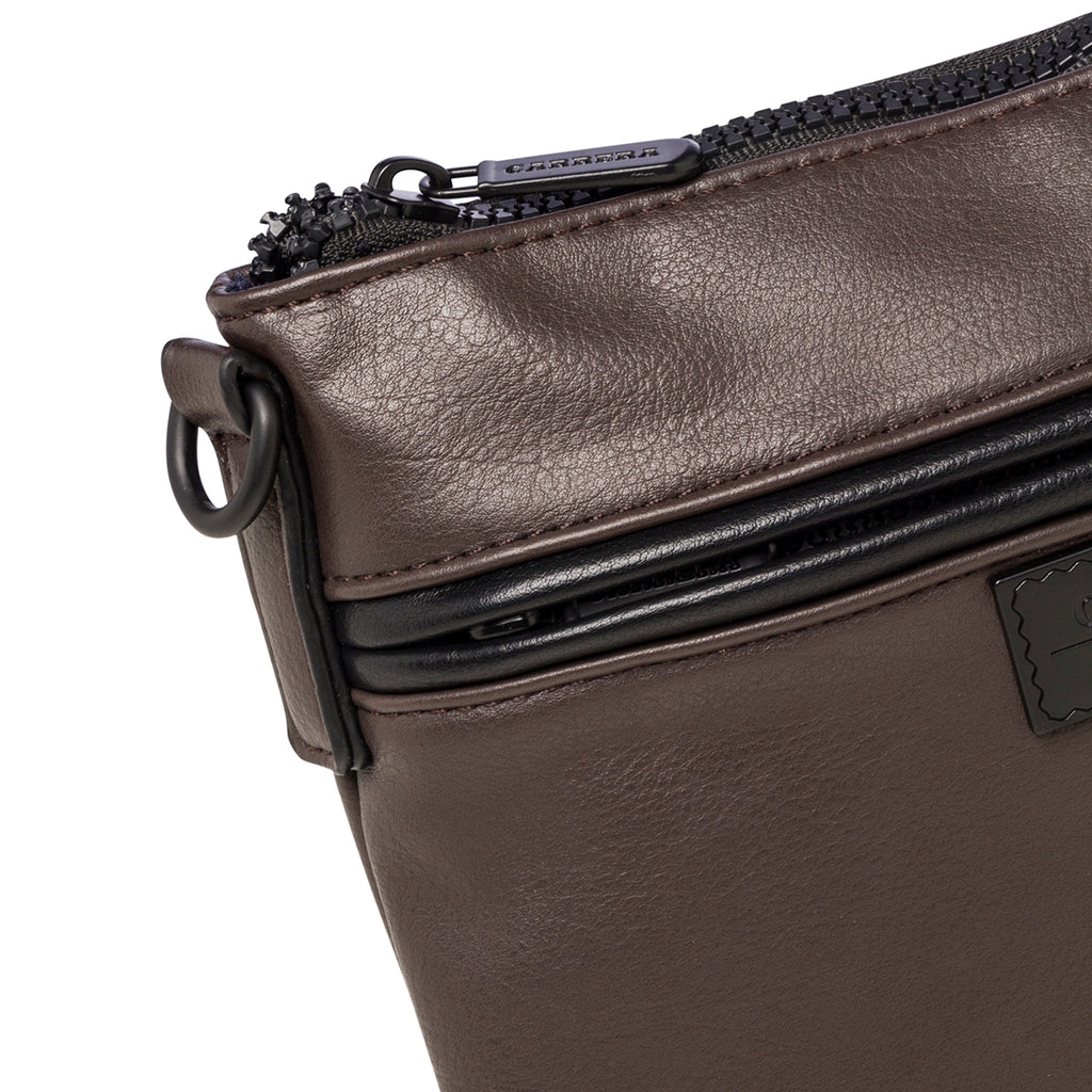 Borsello marrone con patch logo Carrera Jeans Tyler