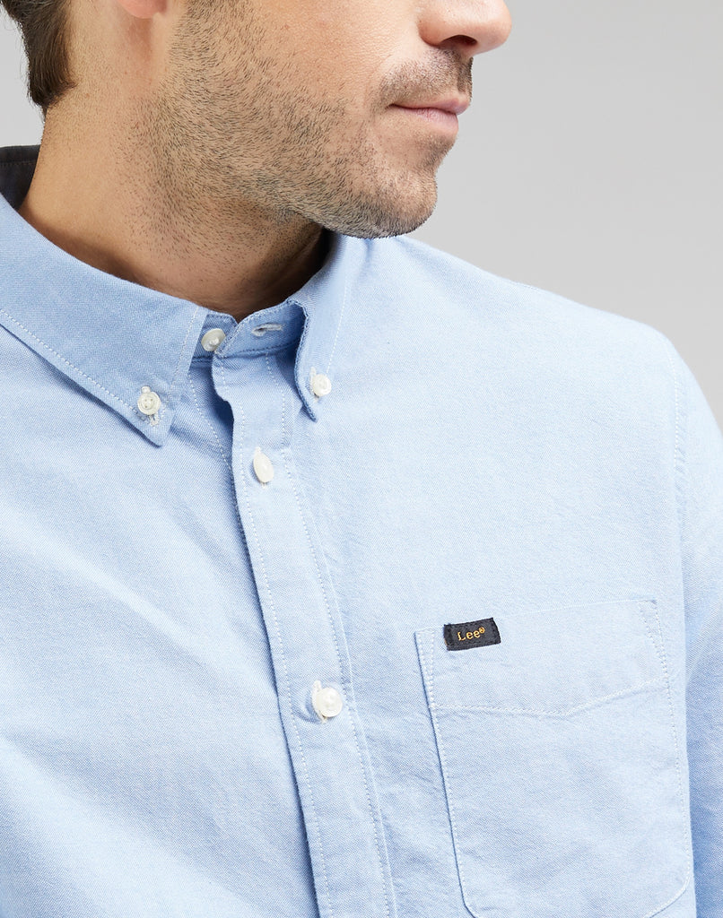 Camicia azzurra button-down da uomo Lee