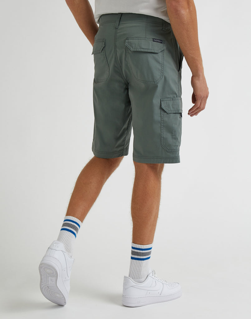 Pantaloncini short cargo verdi da uomo Lee Extreme Motion Crossroad