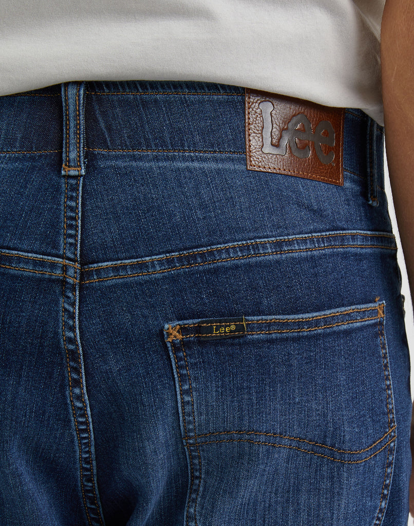 Jeans corti lavaggio medio da uomo Lee MVP