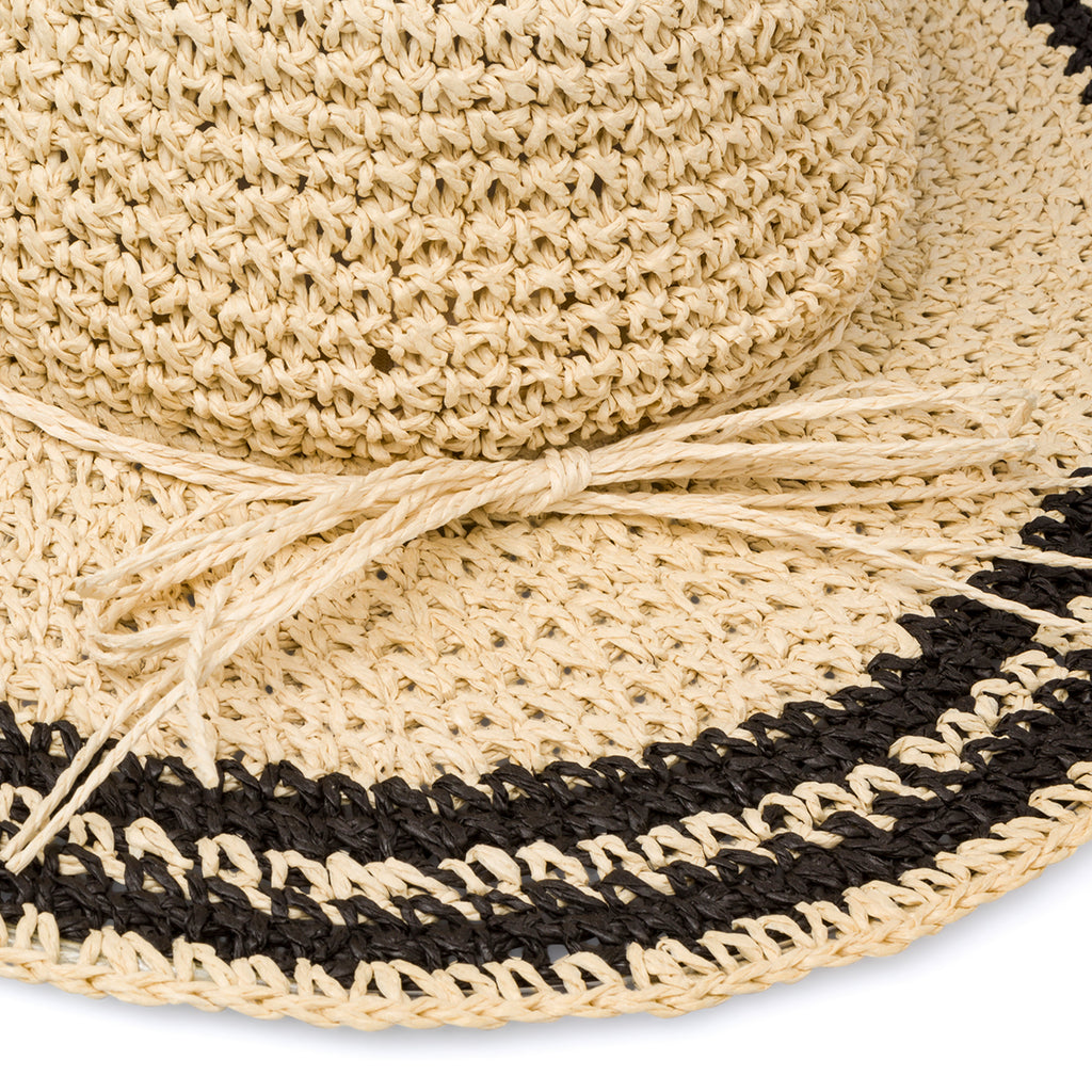 Cappello di paglia beige a tesa larga da donna stile uncinetto Lora Ferres