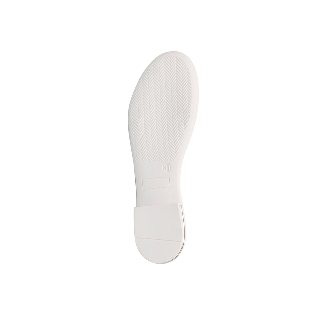 Ballerine bianche da ragazza con cuoricini 10 Baci