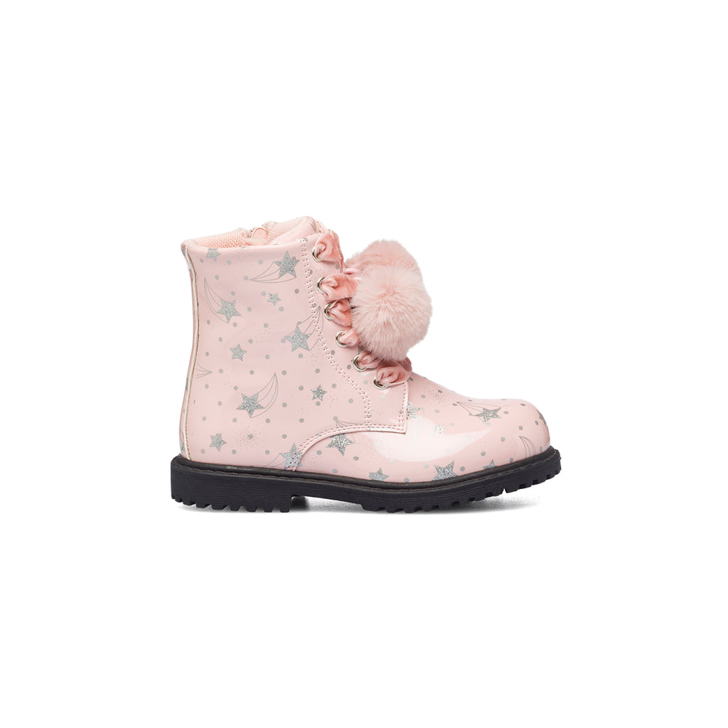 Anfibi rosa effetto vernice con pompon Le scarpe di Alice