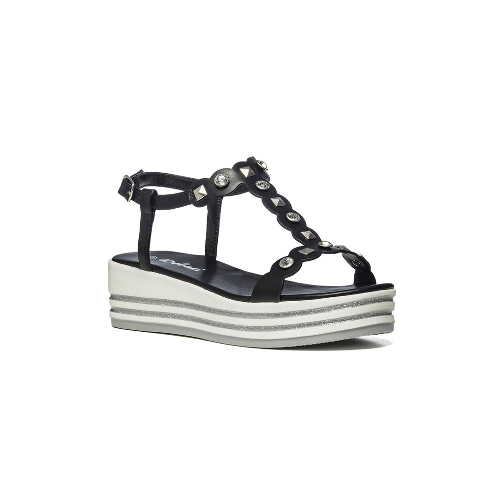 Sandali nero con borchie argento e perline 10 Baci