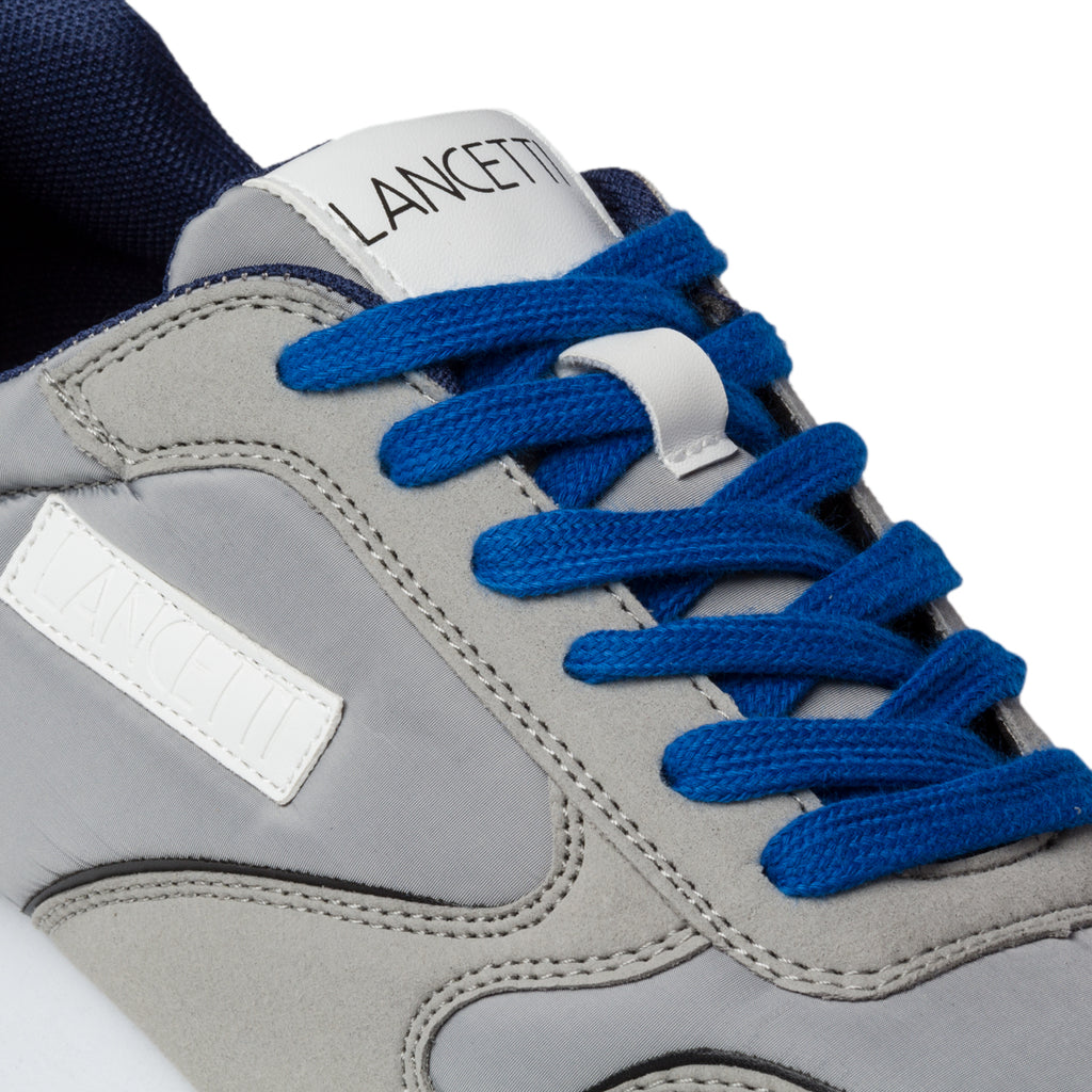 Sneakers grigie e blu con dettagli bianchi Lancetti